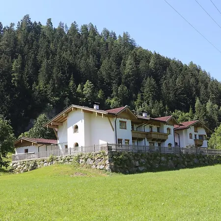 Haus Peter Schiestl *