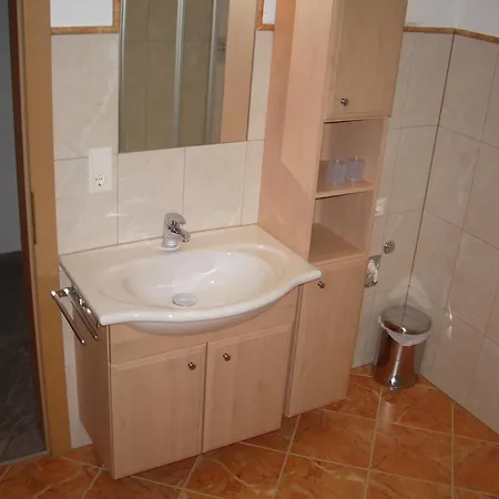 Haus Peter Schiestl Apartamento