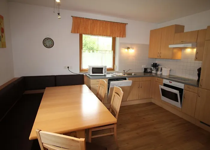 彼得豪斯希斯特公寓