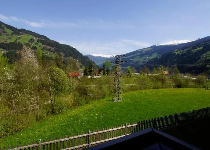 彼得豪斯希斯特公寓 公寓 齐勒河谷采尔