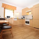 Haus Peter Schiestl Apartamento