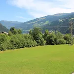 Haus Peter Schiestl Apartamento *