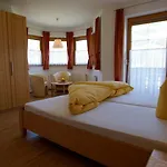 Haus Peter Schiestl * Zell am Ziller